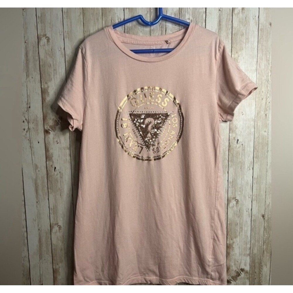 10/$20 *️⃣ 🐺Guess Pink Logo Short Sleeved Shirt
